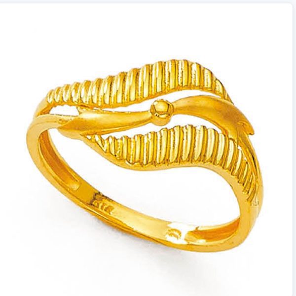 Chopper Yellow Gold Ring