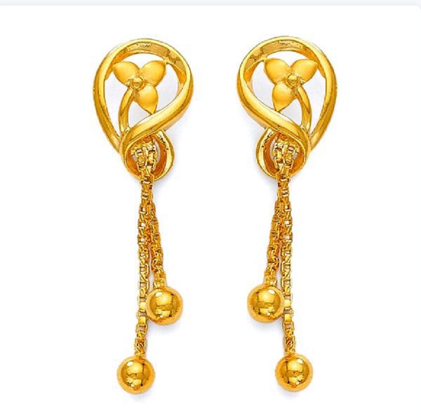 Clover Leaf Hanging Gold Tops
