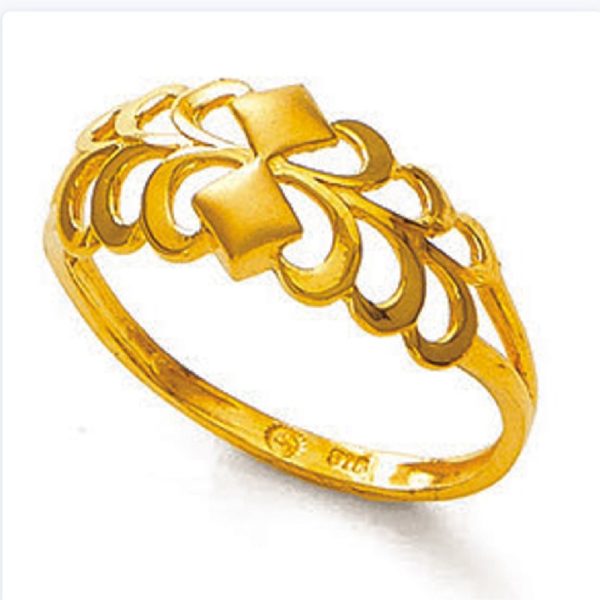 Claw Yellow Gold Ring