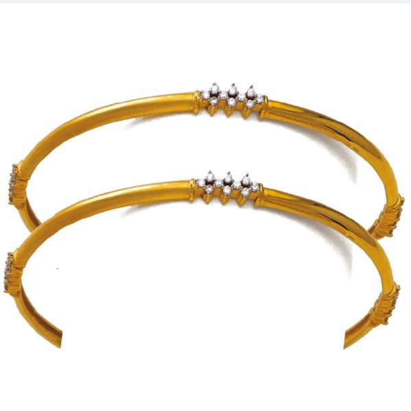 Classy Floret Gold Bangles