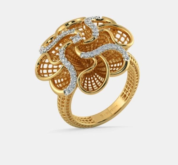 The Rose Lattice Gold Ring
