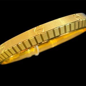 Riged Line Gold Cartier Kada