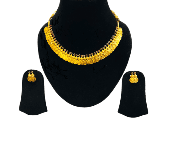 Captivating Gold Necklace Set