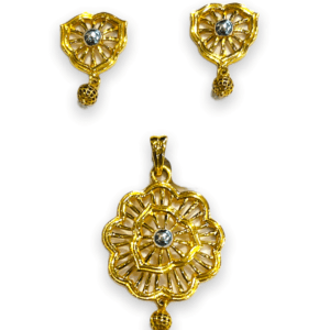 Rutvi pendant set