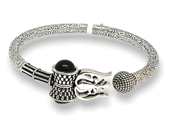 Sterling Silver Trishul Kada