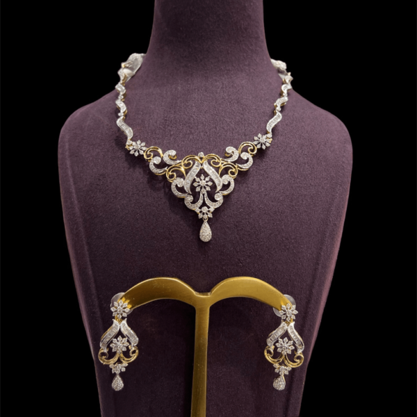 14 KT Mazikeen Diamond Necklace