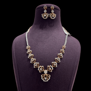 Sehgal Gold 18KT Gold Necklace Set For Women Sehgal Gold 18KT Gold Necklace Set For Women