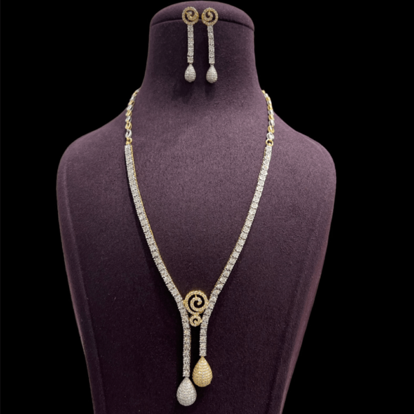 Sehgal Gold Diamond Choker Necklace