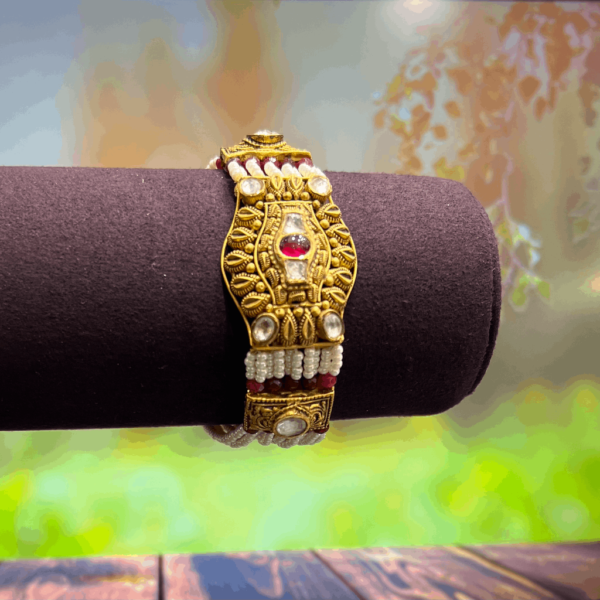 Sehgal Gold 22KT Antique Bracelet