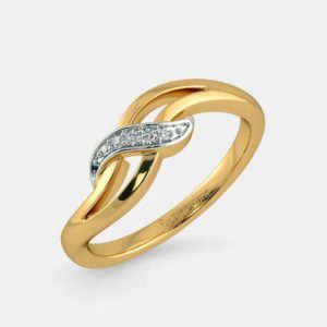 18Kt Diamond Ring For Her