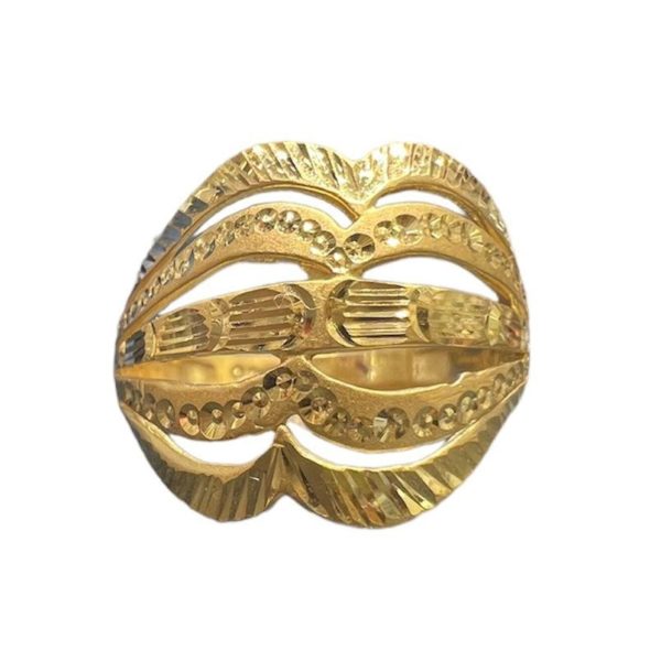 The Anura Yellow Gold Ring