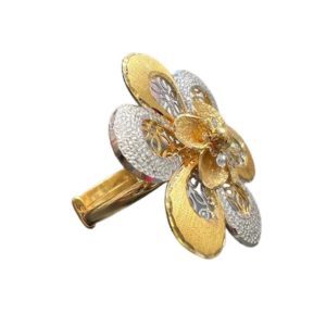 The Magnifera Flower Gold Ring