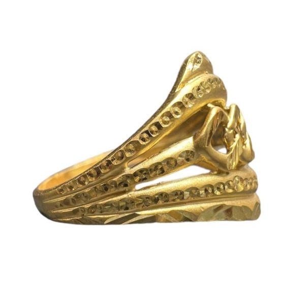 The Vanki Yellow Gold Ring