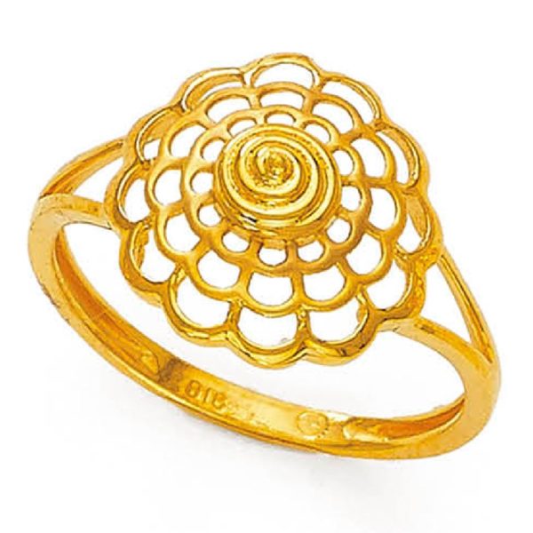 Elegant Floral Gold Ring