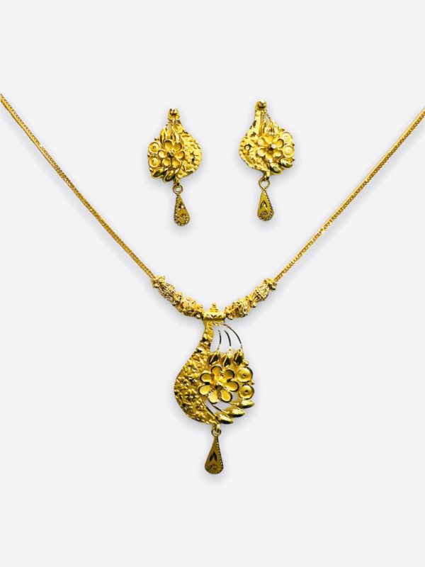 Reshika Chain Necklace Set