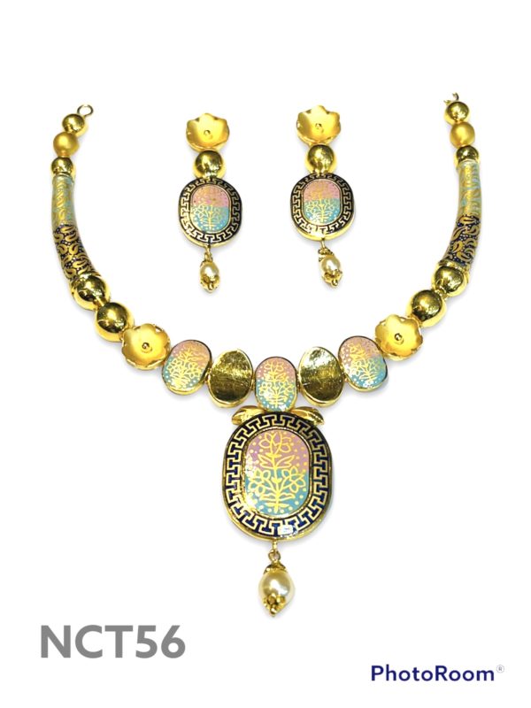 Akhila Gold Necklace Set