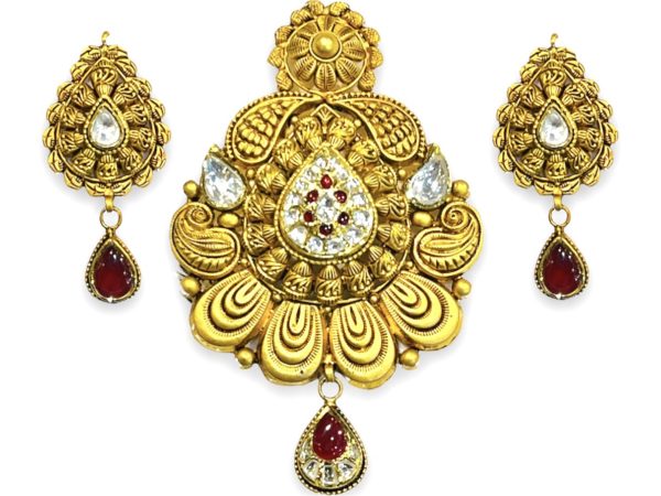 Kashwani Antique Gold Pendant Set