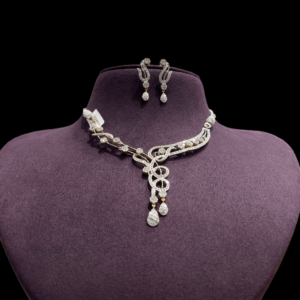 Sehgal Gold Lovely Diamond Necklace Set