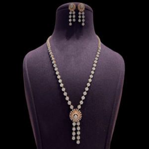 Ethinic Glamorous Diamond Necklace Set For Women