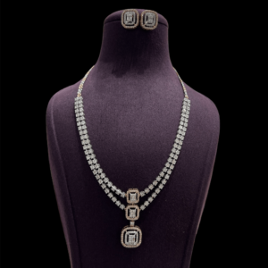 Women Traditional Diamond Necklace Set