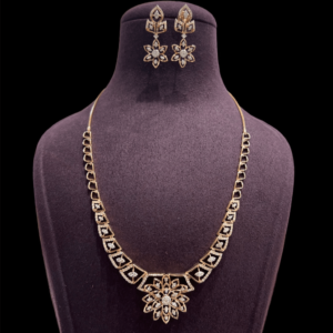 Flower Diamond Necklace With Earring