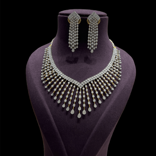 Diamond Necklace Set | SEHGAL GOLD ORNAMENTS PVT. LTD.