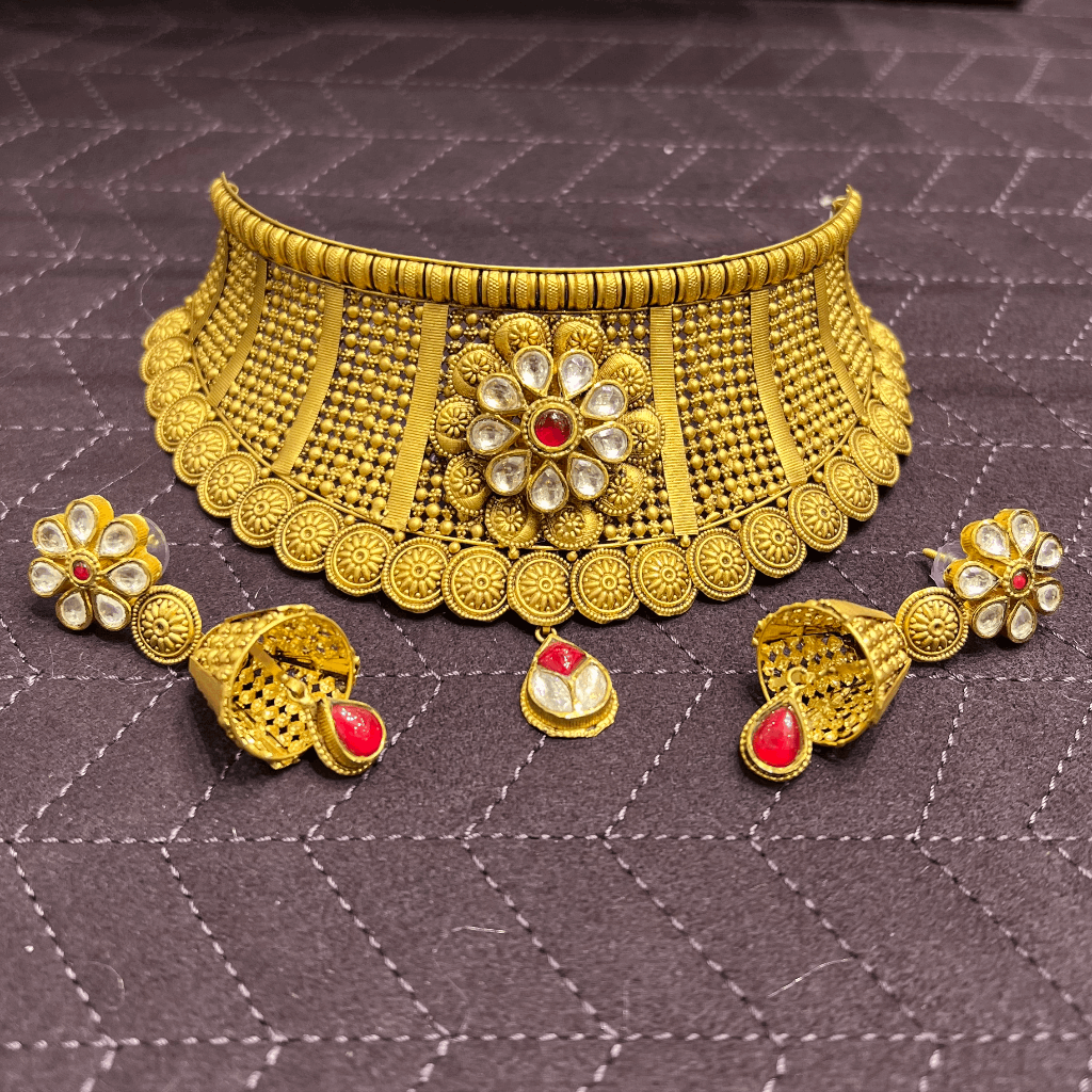 Buy quality 22carat gold choker necklace set in Pune