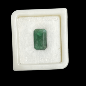 Green Emerald Certified Oval Gemstone
