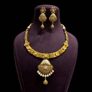 Sehgal Gold 22Kt Antique Gold Necklace Set