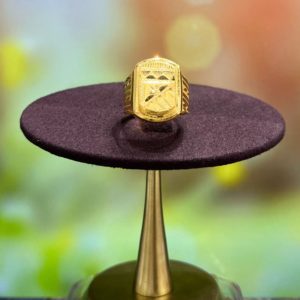 The Aamani Gold Ring