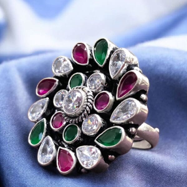 Elegant Stream 925 Silver Ring