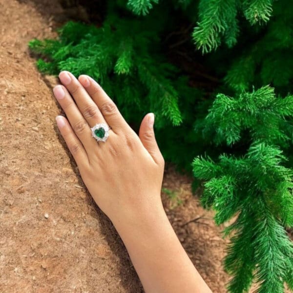 Emerald Heart 925 Silver Ring
